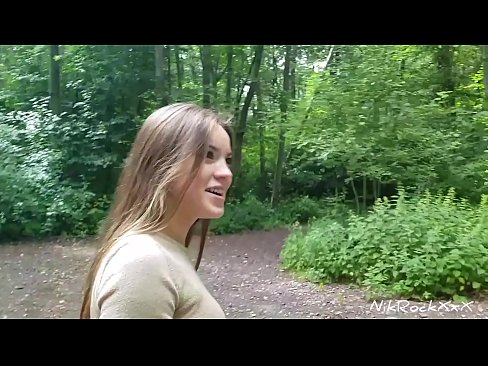 ❤️ Ek het vir Evelina voorgestel dat ons in 'n publieke plek naai! Sy het ja gesê. Toe genaai ek haar in die gat en kom in haar mond. Toe vis sy haarself. ❤ Russiese pornografie by ons af.fullsexmovs.ru ﹏